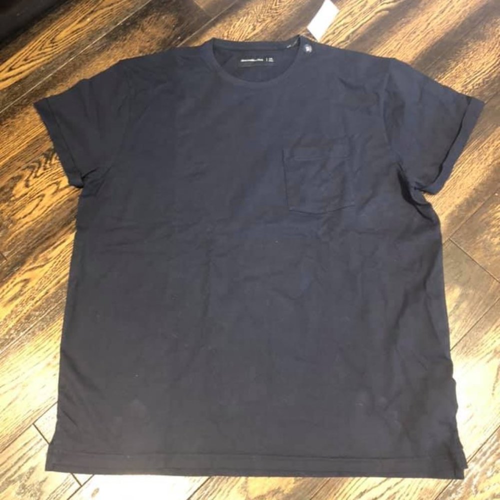 Abercrombie T-shirt BRAND NEW WITH TAGS